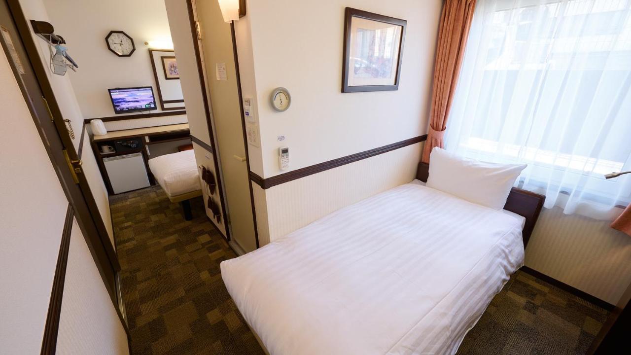 Toyoko Inn Tokyo Akigawa-Eki Kita-Guchi Akiruno Exterior photo