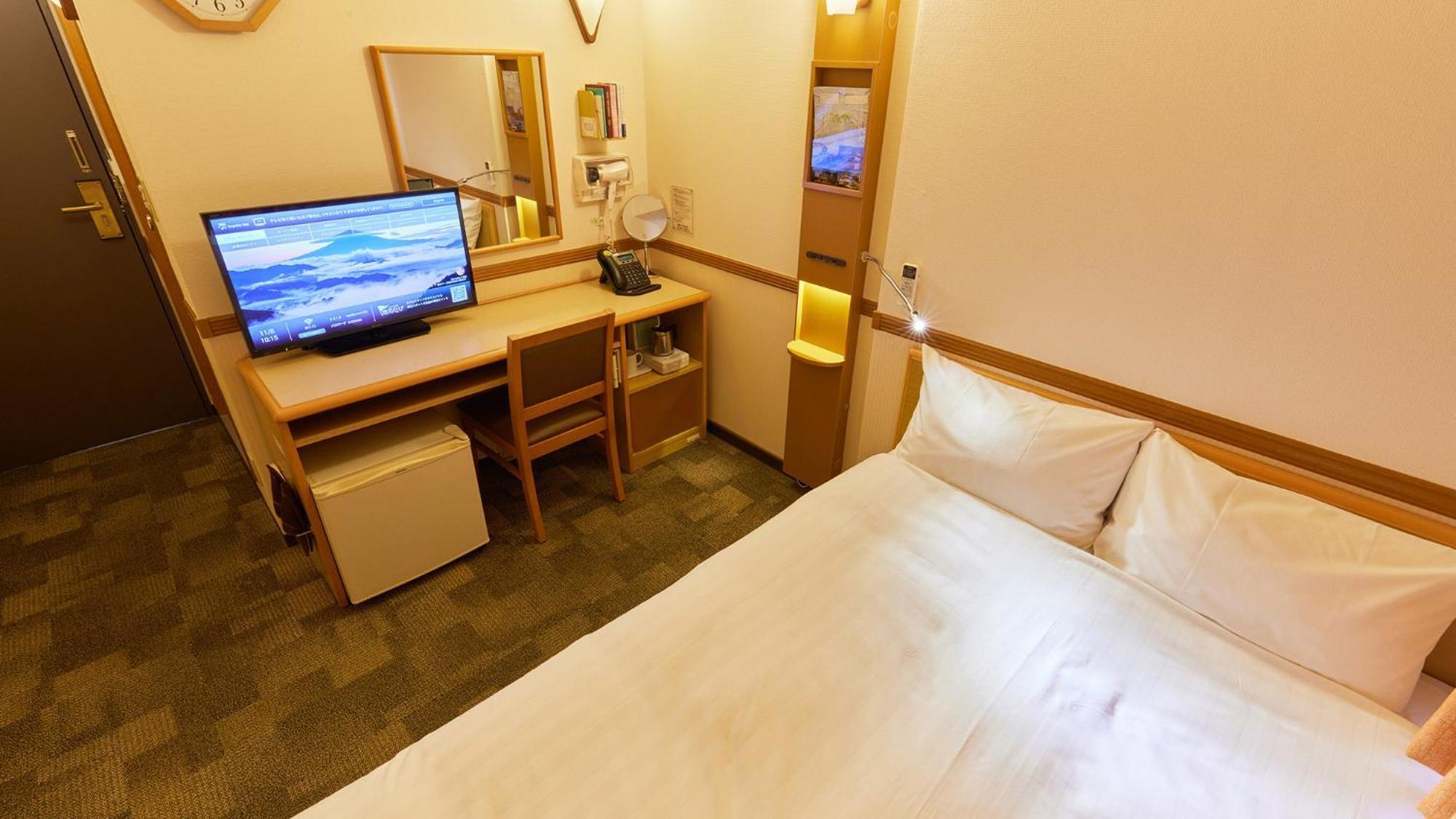 Toyoko Inn Tokyo Akigawa-Eki Kita-Guchi Akiruno Room photo