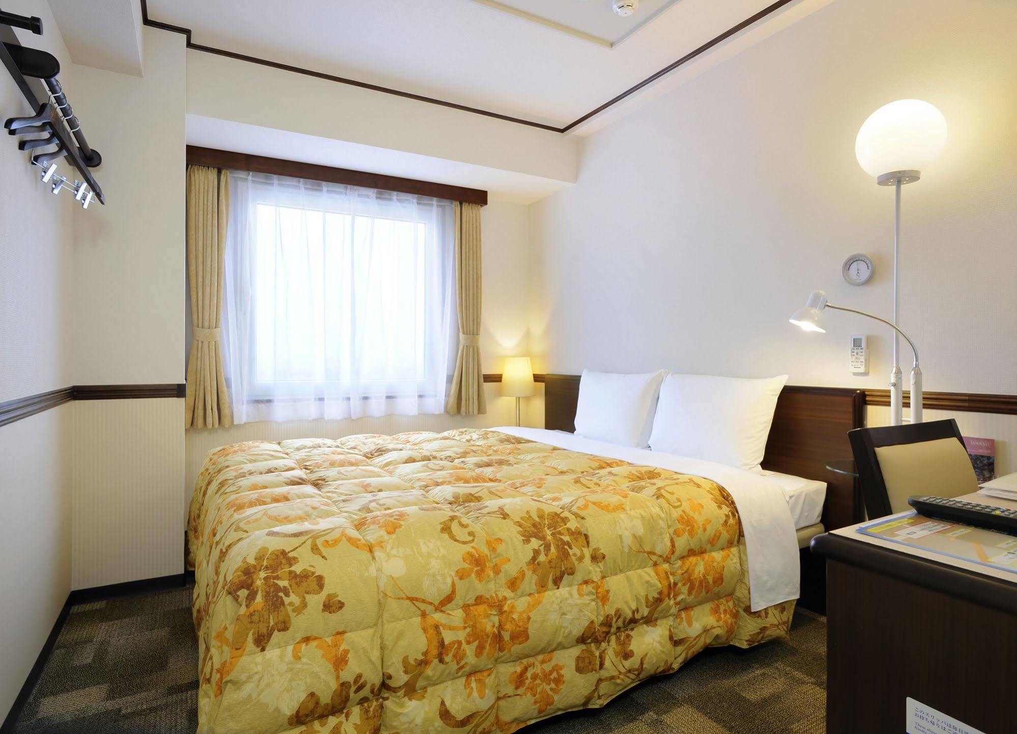Toyoko Inn Tokyo Akigawa-Eki Kita-Guchi Akiruno Exterior photo